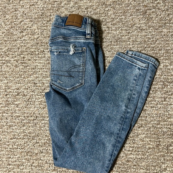 American Eagle jeans - Picture 3 of 3